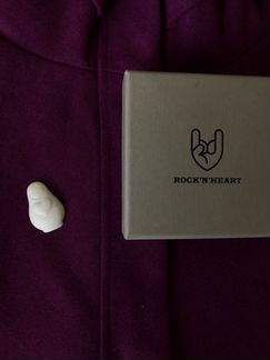 Брошь пин матрешка фарфоровая Rock’n’heart