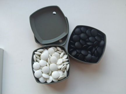 Камни для игры в Го