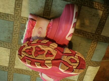 Ботинки теплые,дутики,сноубутсы