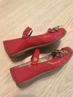 Туфли для девочки