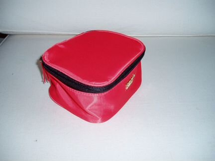 Новый набор косметичек трио Victoria Secret