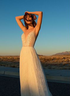Свадебное платье в стиле бохо Flora Bridal Luna