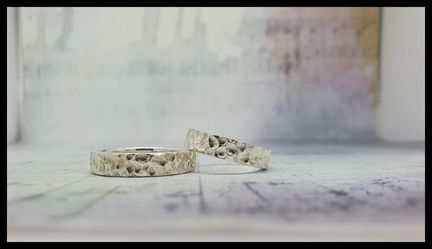 Обручальные кольца «фактурные»
