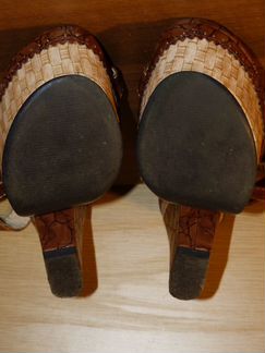 Босоножки, совсем немного б/у, Elisobeth. Р. 36