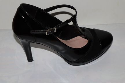 Туфли Marks & Spencer