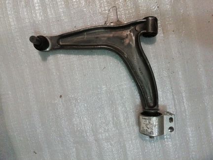 Рычаг подвески Opel Vectra C 2002-2008