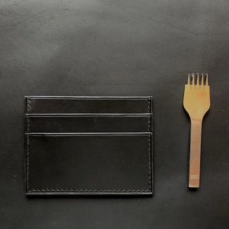 Кардхолдер из натуральной кожи tempesti