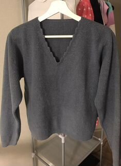 Пуловер свитер женский серый