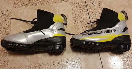 Детские лыжные ботинки Fisher