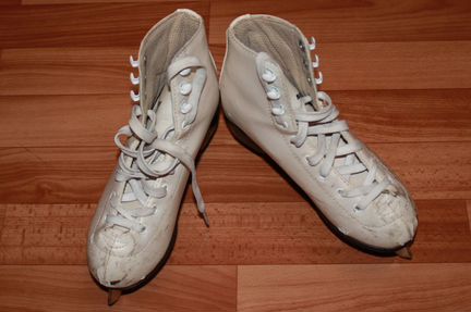 Коньки для девочки, р 34