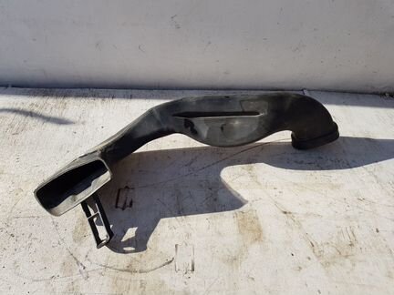 Воздухозаборник Chevrolet Cruze F16D4 2011