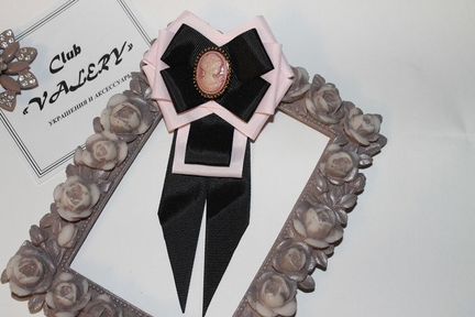 Брошь - жабо на заказ и в наличии