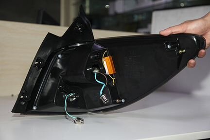 Фонари Шевроле Круз Хэтчбек 2009-2015 модель-2