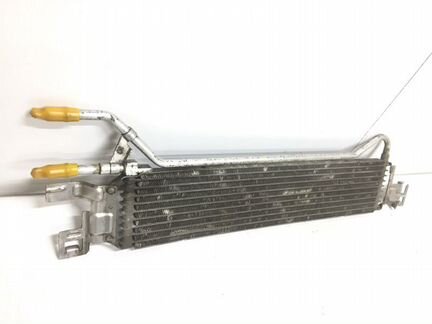 Радиатор масляный передний Ford Kuga 2008-2012