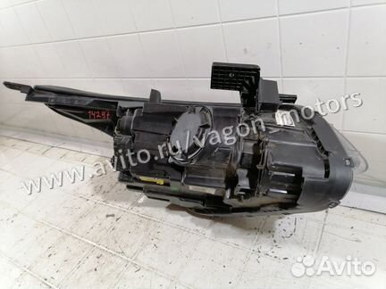 Фара галоген передняя левая Kia Rio 4 FB 2017-2020