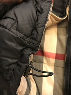 Жилет пуховой burberry. Двухсторонний, теплый