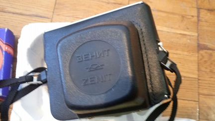 Зенит 12 сд новый (объектив Гелиос -44м-6)