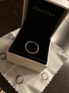 Продам кольцо Pandora золотое