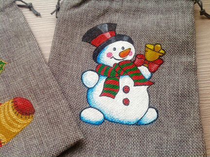 Льняной мешочек подарочный к Новому году