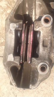 Передние тормозные суппорта Toyota Celsior Ucf30/3