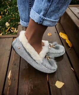 UGG & Мокасины со стразами