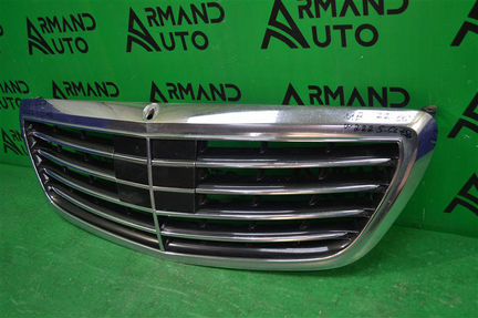 Решетка радиатора Mercedes S W222 2013 - 2017