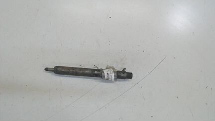 Форсунка топливная KIA Carnival, 2000