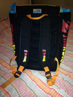 Рюкзак школьный