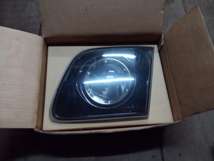 Фонарь задний внутр прав Mazda 3 sedan 03