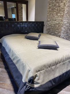 Квартира-студия, 70 м², 2/5 эт.