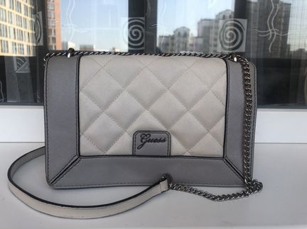 Клатч Guess