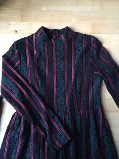 Платье из кружева