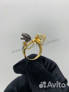 Эксклюзивное Кольцо Magerit из золота