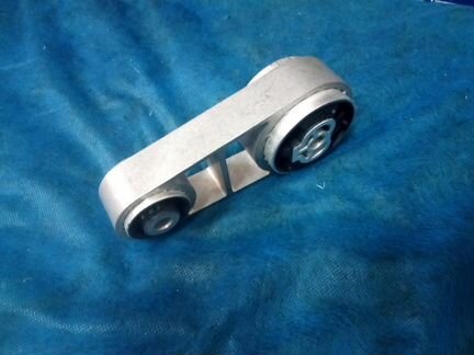 Опора двс нижняя Форд Мондео 3