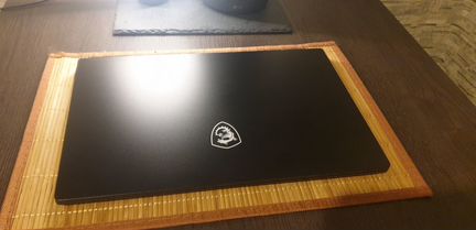 Ноутбук MSI modern 15 2020г i7,GeForce MX250,16gb
