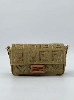 Сумка Fendi
