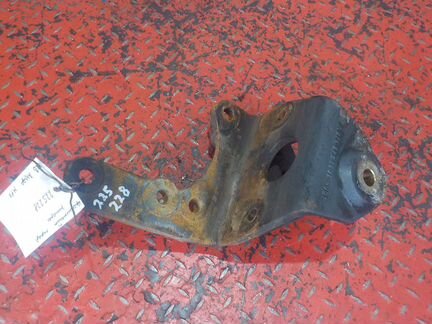 Кронштейн рессоры Мерседес Атего мп 2 9743221401