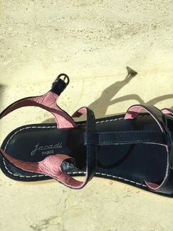 Босоножки новые Jacadi Paris