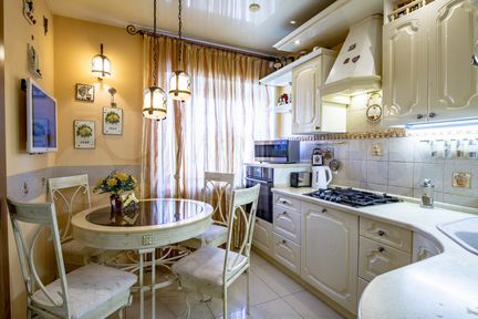 2-к квартира, 58 м², 4/14 эт.