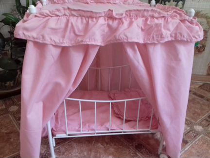 Кроватка детская розовая
