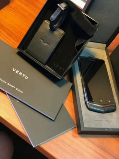 Vertu constellation V pure plum alligator оригинал