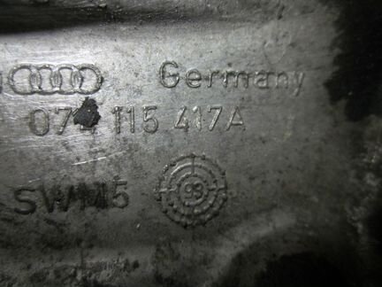 Кронштейн масляного фильтра Фольксваген Т4