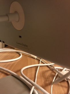 Монитор Apple Cinema