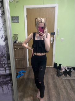 Трикотажный топ zara и джинсы