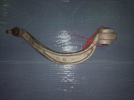 Рычаг на Audi A8 D4/4H 2012г