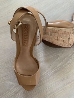 Босоножки Schutz