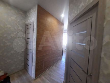 2-к. квартира, 43 м², 4/4 эт.