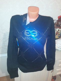 Женский свитер Escada.Новый.Турция