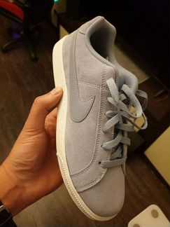 Кроссовки Nike