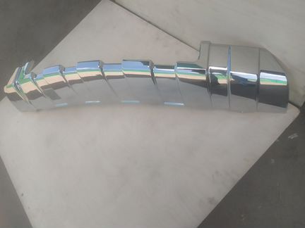 Хромированная накладка бампера Мерседес W164